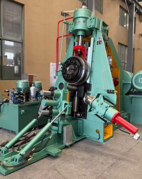 Industrial ring rolling machine for metal forming